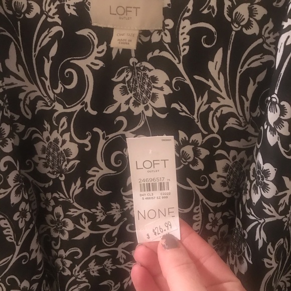 ✂️CLOSETCLEAR OUT✂️Loft kimono - Picture 2 of 2